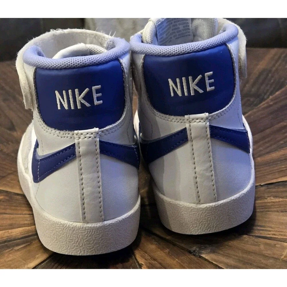 Nike Blazer Mid '77 SE PS sneakers w/ a Double Swoosh design purple - Size 13C